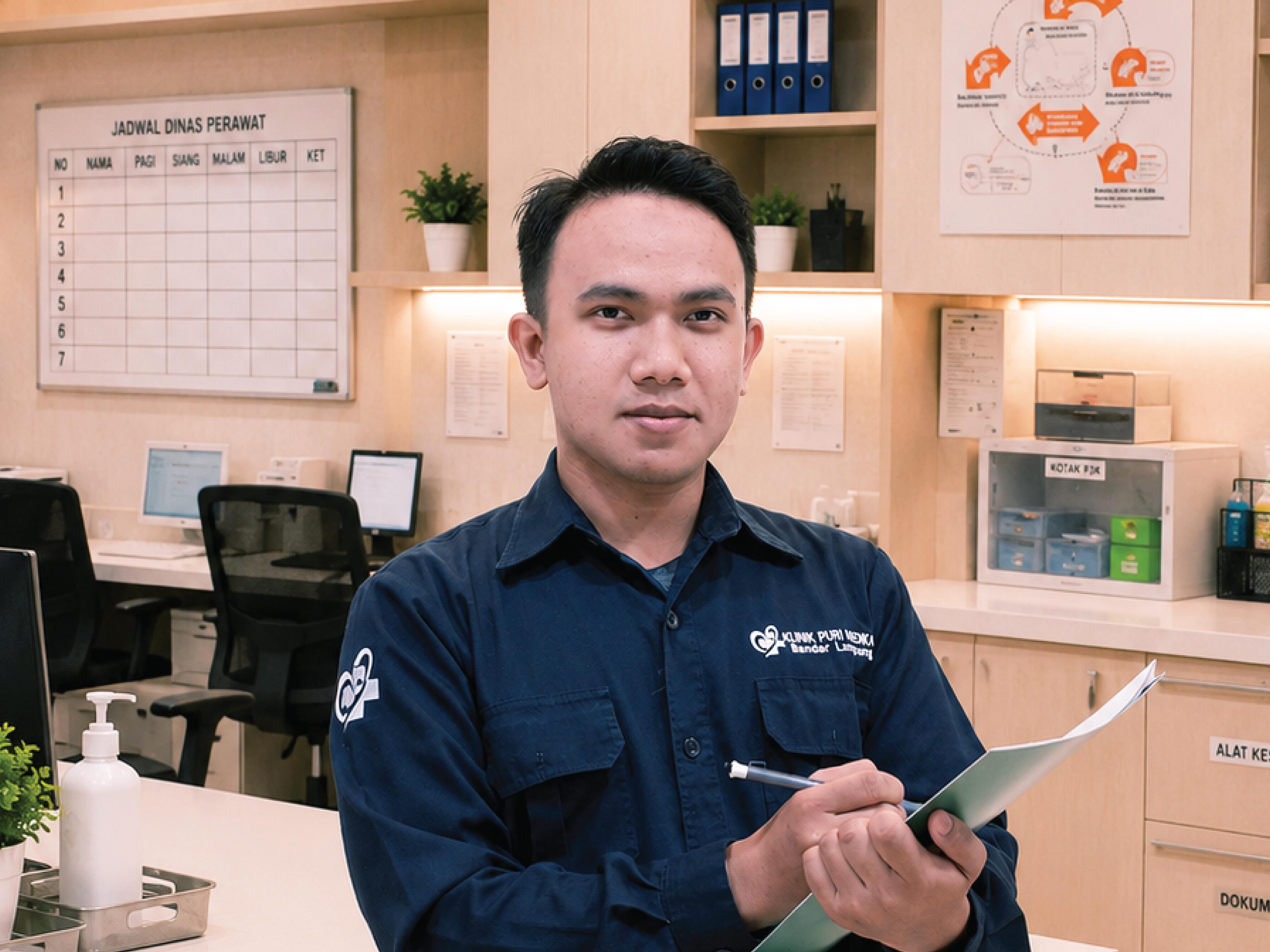 Rizki Hanafi Munazir, A.Md.Kep